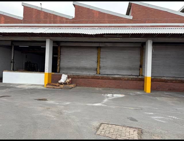 3,600M² WAREHOUSE TO LET IN JACOBS